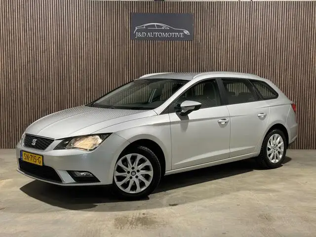 Photo 1 : Seat Leon 2015 Petrol