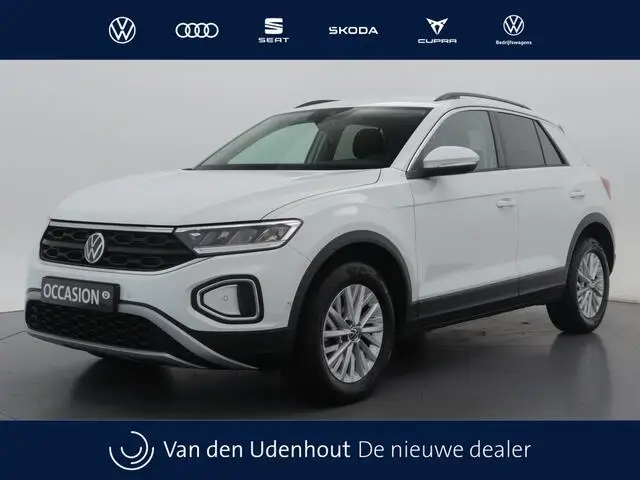 Photo 1 : Volkswagen T-roc 2022 Essence