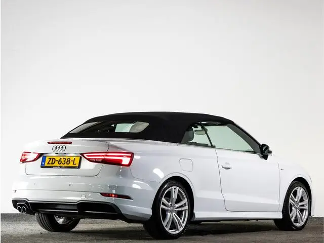 Photo 1 : Audi A3 2019 Petrol