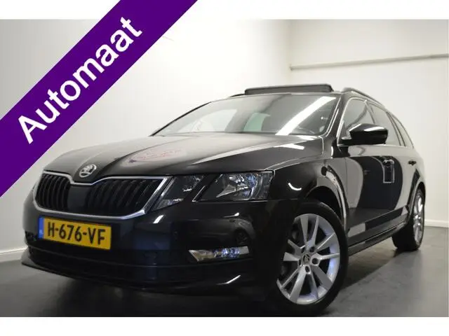 Photo 1 : Skoda Octavia 2020 Petrol