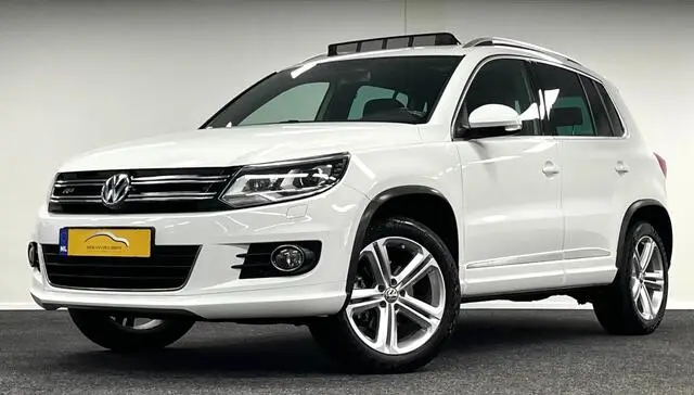 Photo 1 : Volkswagen Tiguan 2015 Essence