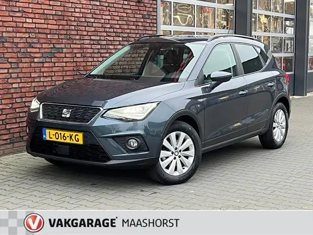 Photo 1 : Seat Arona 2021 Petrol