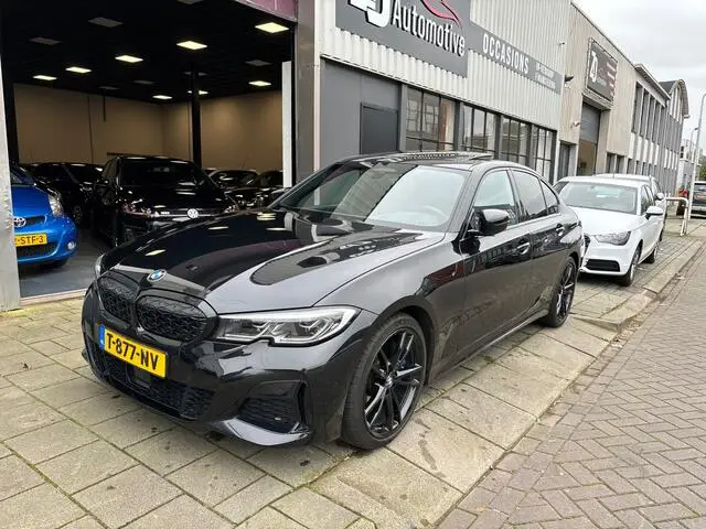 Photo 1 : Bmw Serie 3 2019 Essence