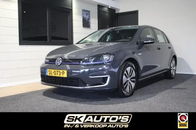 Photo 1 : Volkswagen Golf 2015 Electric