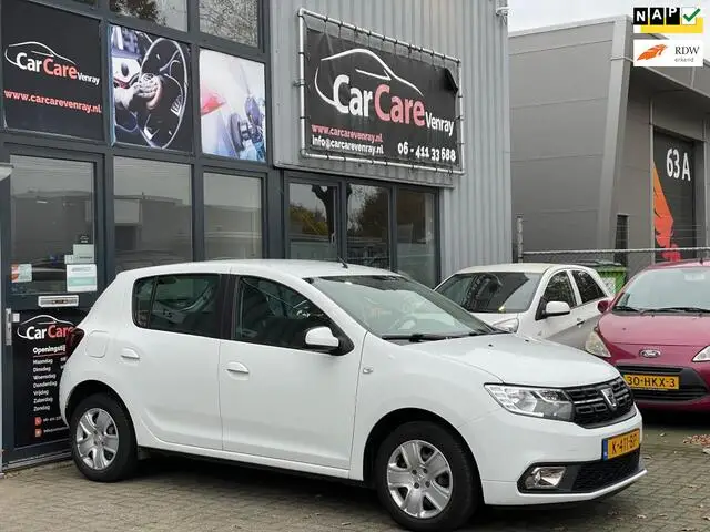 Photo 1 : Dacia Sandero 2017 Petrol