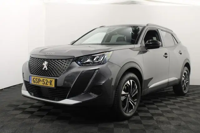 Photo 1 : Peugeot 2008 2023 Essence