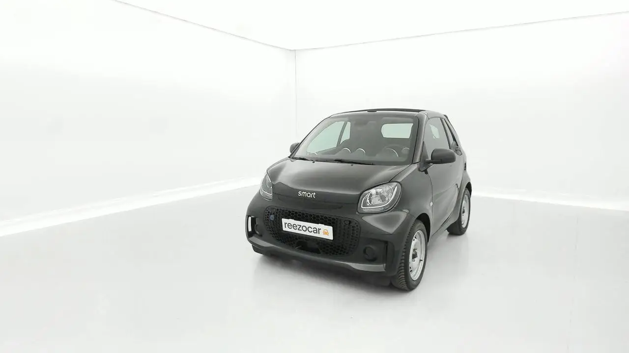 Photo 1 : Smart Fortwo 2021 Électrique