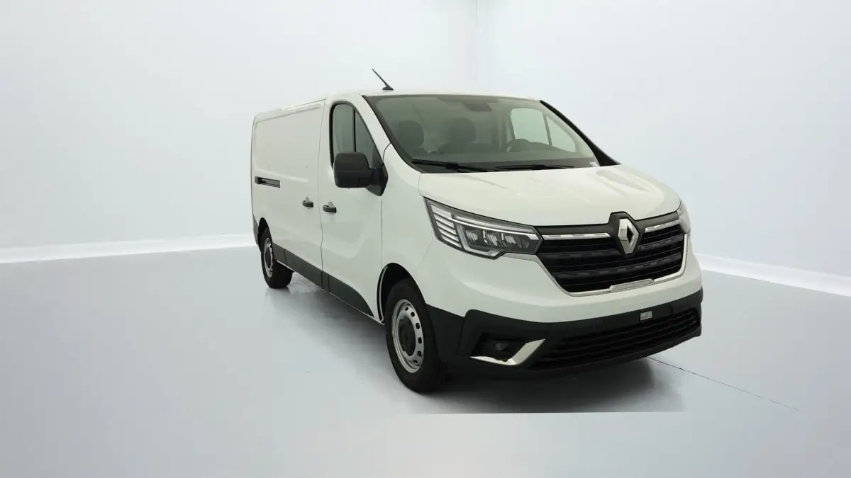 Photo 1 : Renault Trafic 2024 Diesel