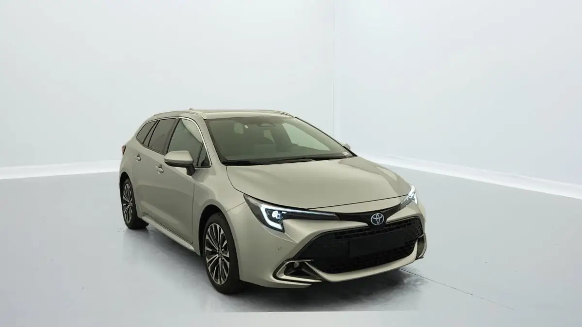 Photo 1 : Toyota Corolla 2024 Hybrid