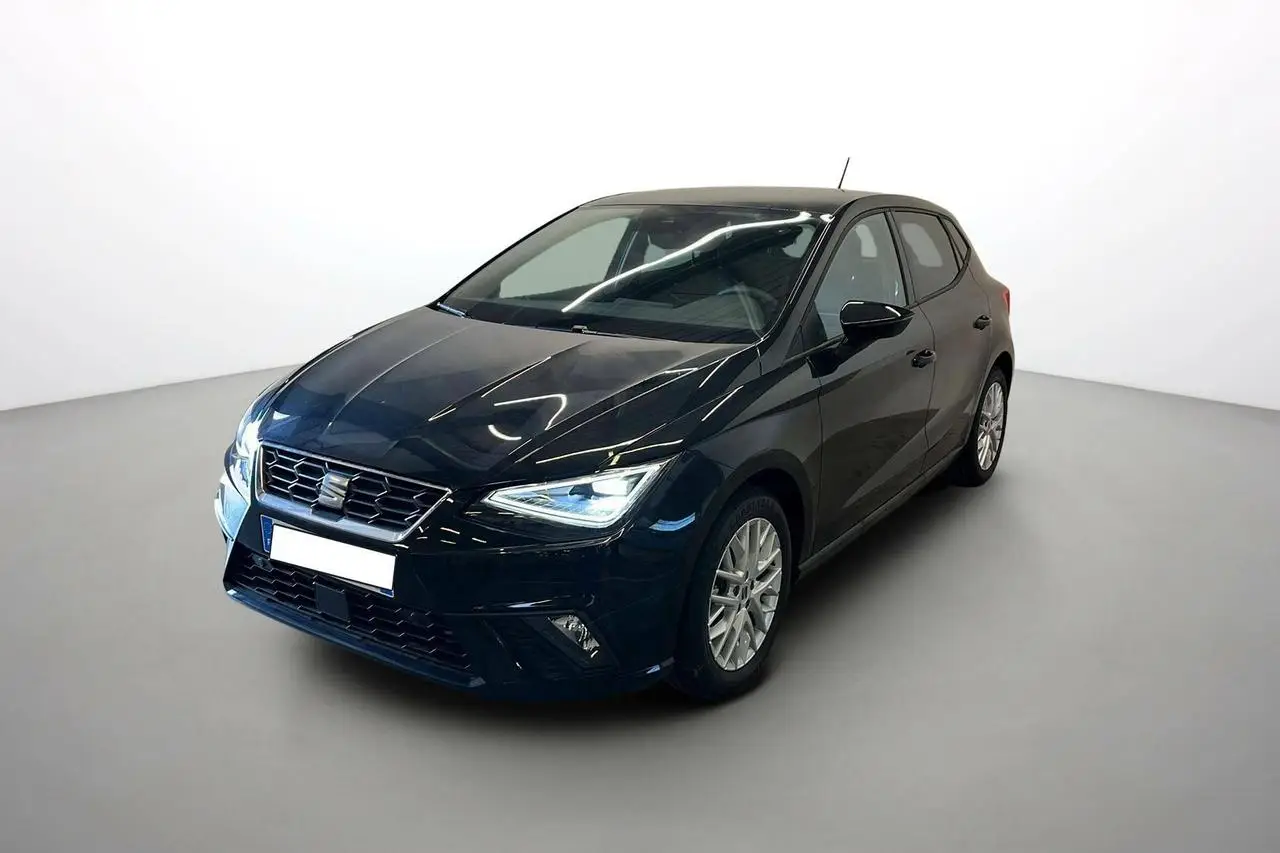 Photo 1 : Seat Ibiza 2024 Petrol