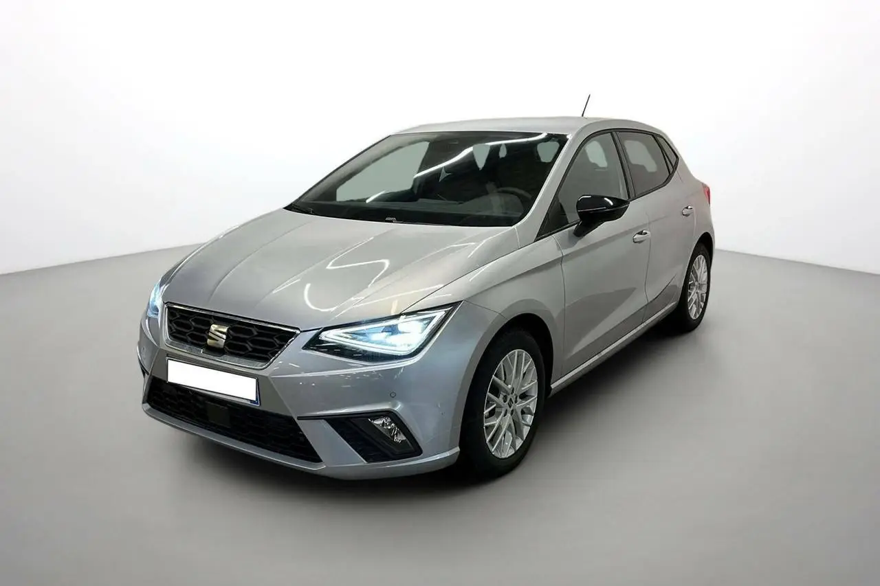 Photo 1 : Seat Ibiza 2024 Petrol